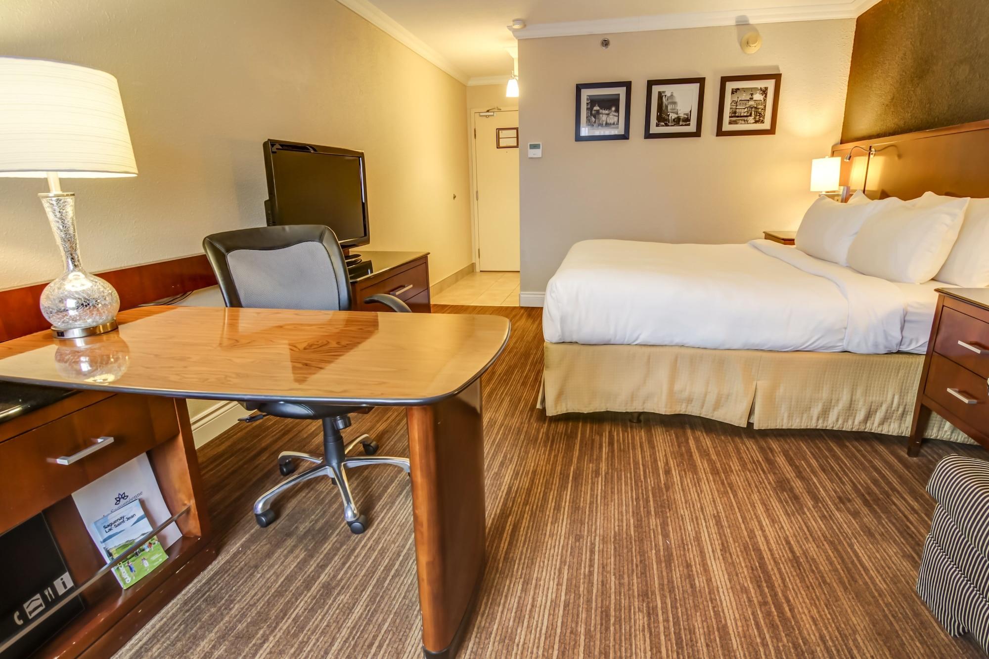 La Saguenéenne - Hôtel et Centre de Congrès Chicoutimi Esterno foto