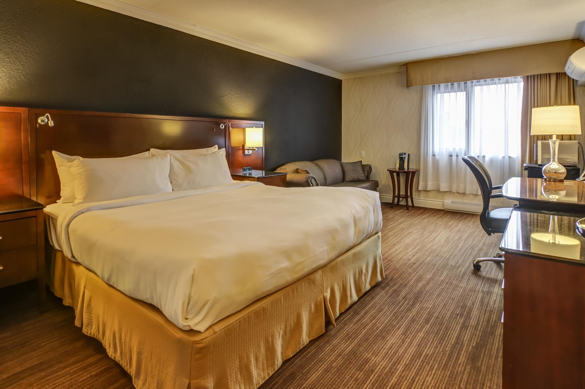 La Saguenéenne - Hôtel et Centre de Congrès Chicoutimi Esterno foto