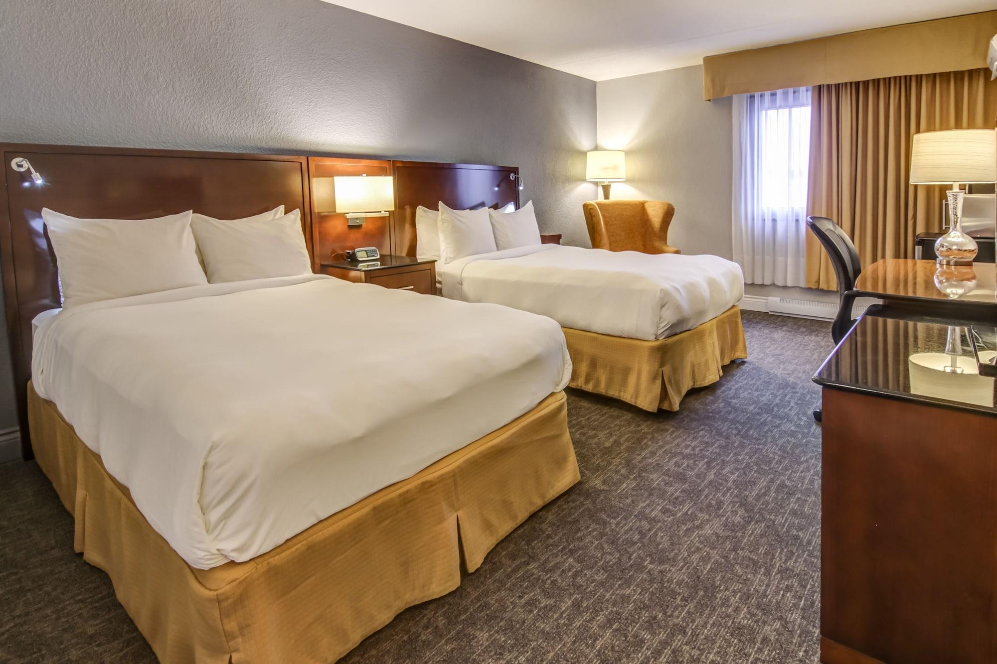 La Saguenéenne - Hôtel et Centre de Congrès Chicoutimi Esterno foto