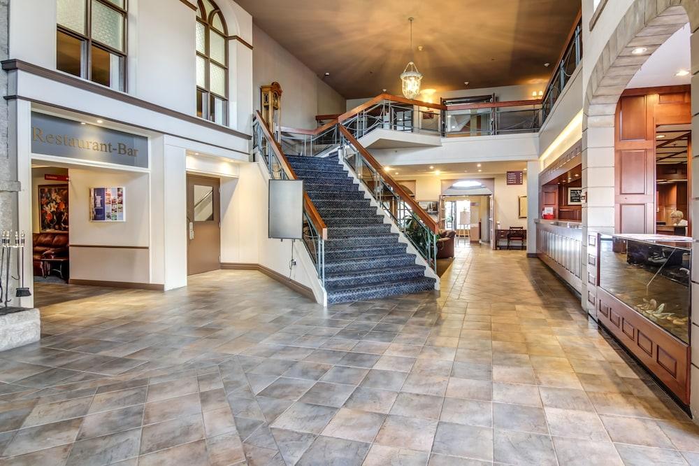 La Saguenéenne - Hôtel et Centre de Congrès Chicoutimi Esterno foto