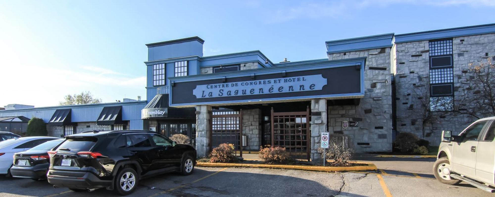 La Saguenéenne - Hôtel et Centre de Congrès Chicoutimi Esterno foto